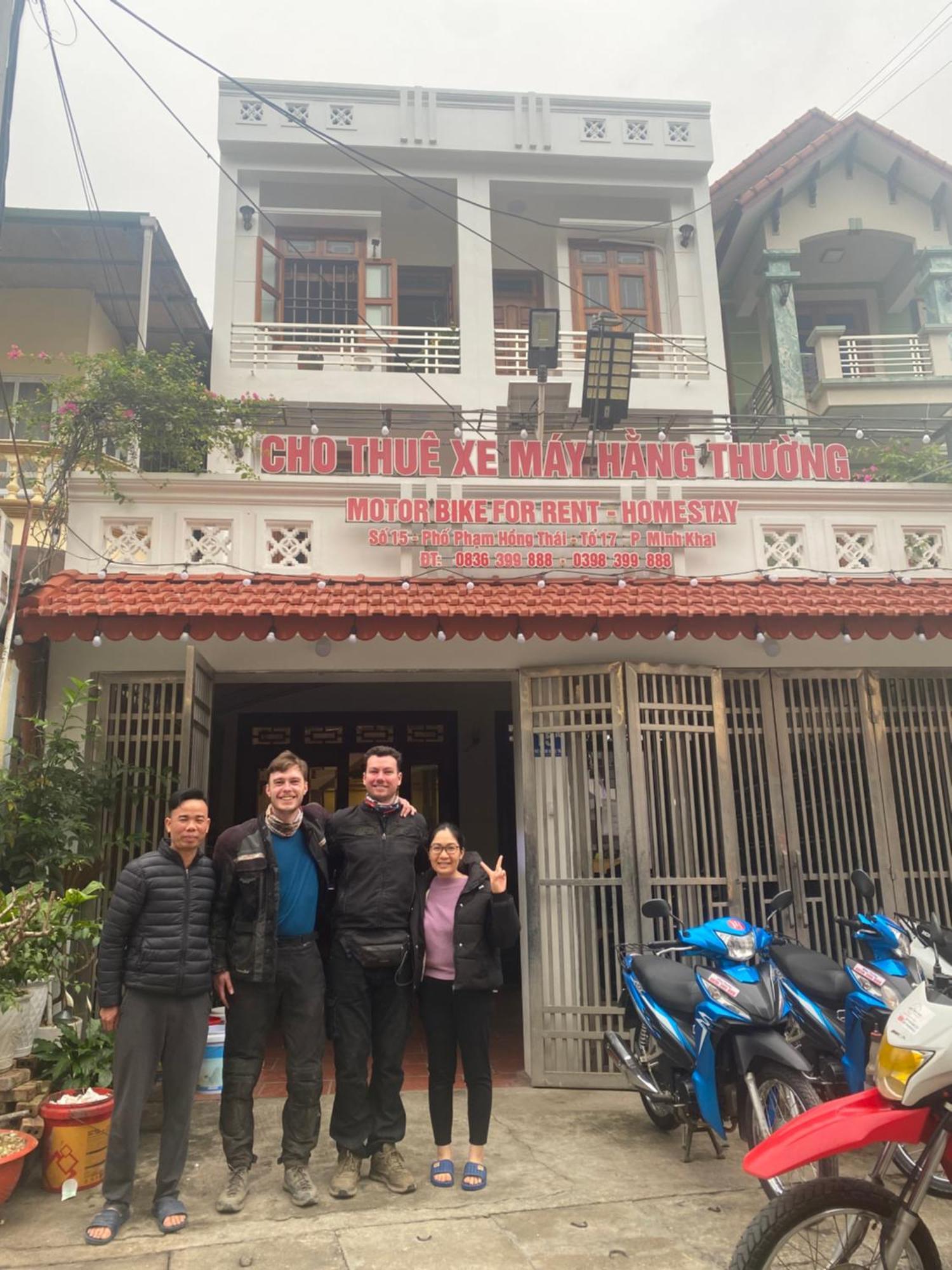 Hang Thuong Hostel - Motorbikes And Tour Ha Giang Dış mekan fotoğraf